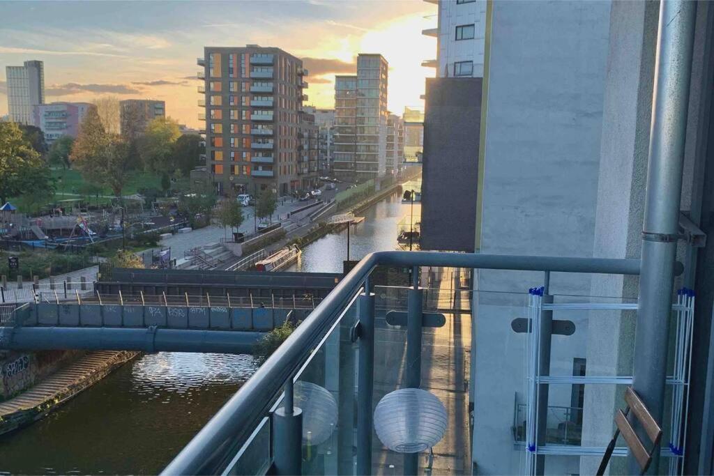 Canal Room London Eksteriør billede